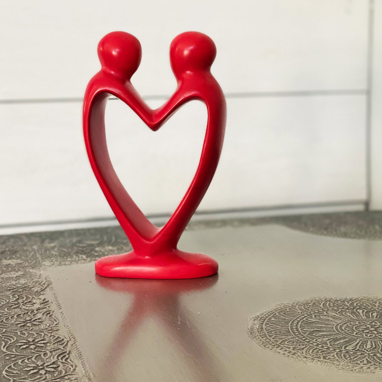 Handcrafted Soapstone Lover's Heart Sculpture in Red - Smolart